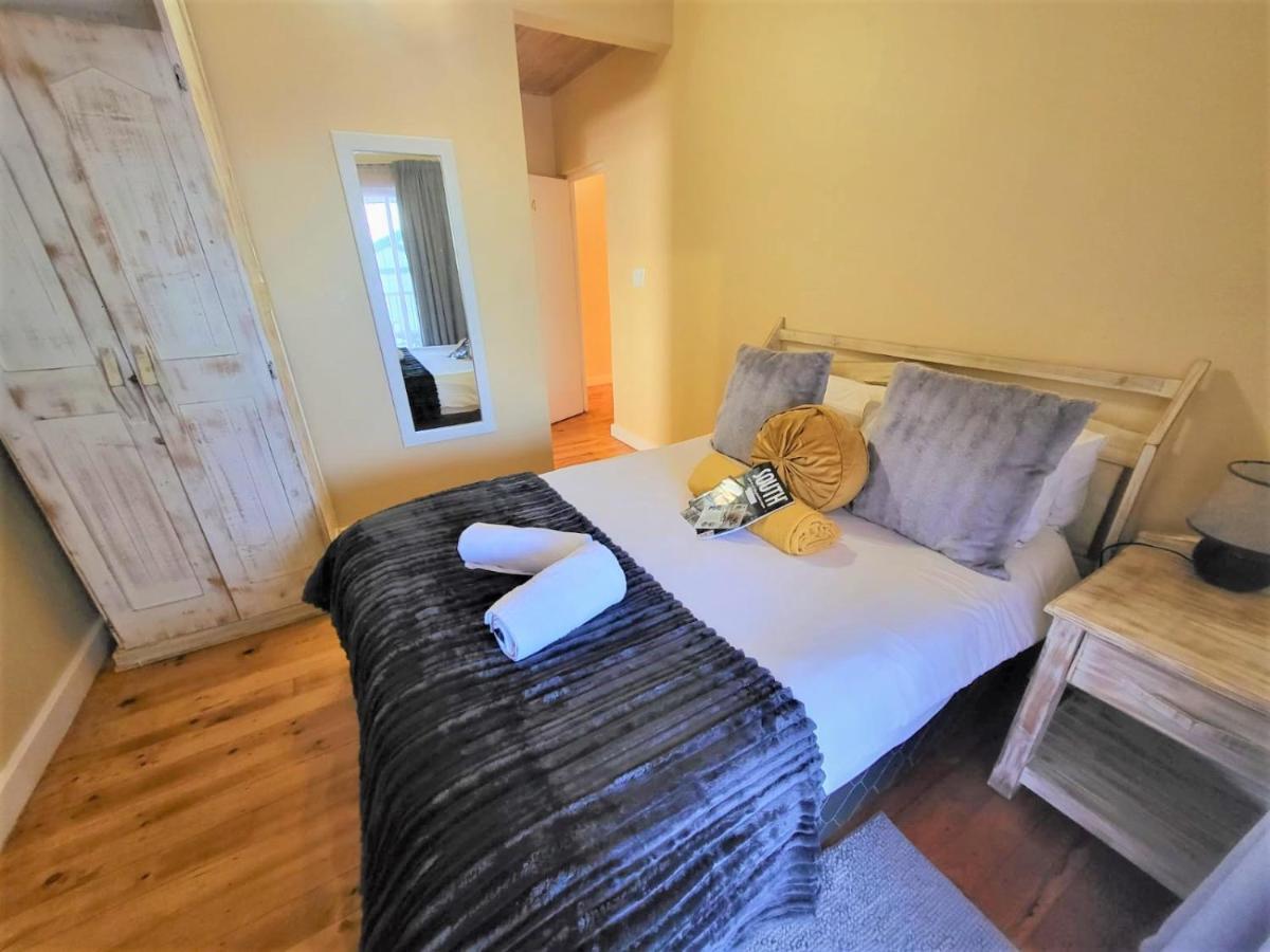 Point Village Guest House Mossel Bay Exteriér fotografie
