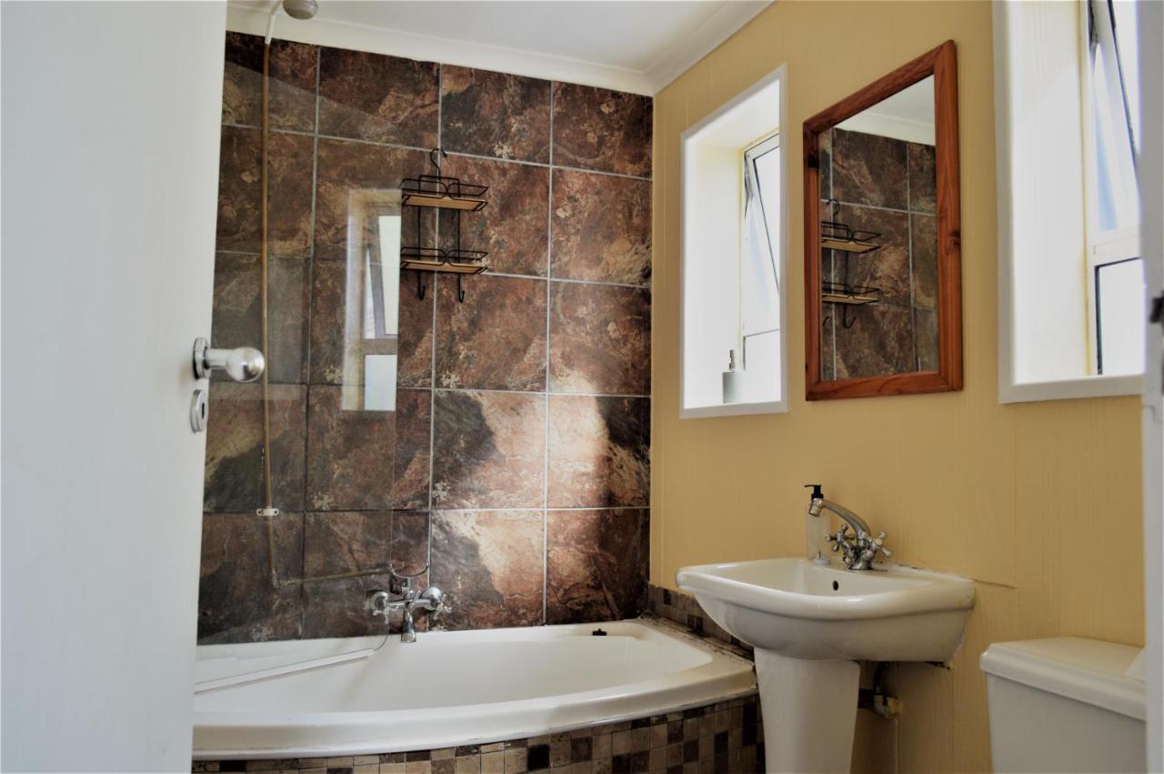Point Village Guest House Mossel Bay Exteriér fotografie